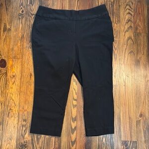 Christopher & Banks Signature Slimming Black Capris